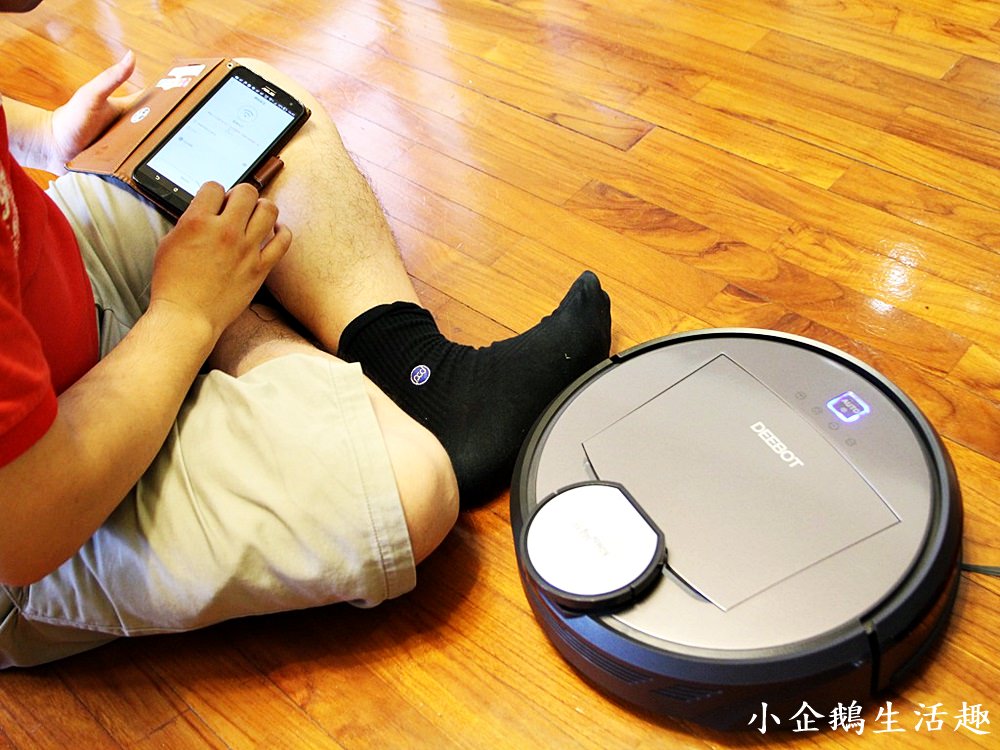 ECOVACS DEEBOT R98 雙機一體 清掃、拋光、吸塵、濕拖一次搞定