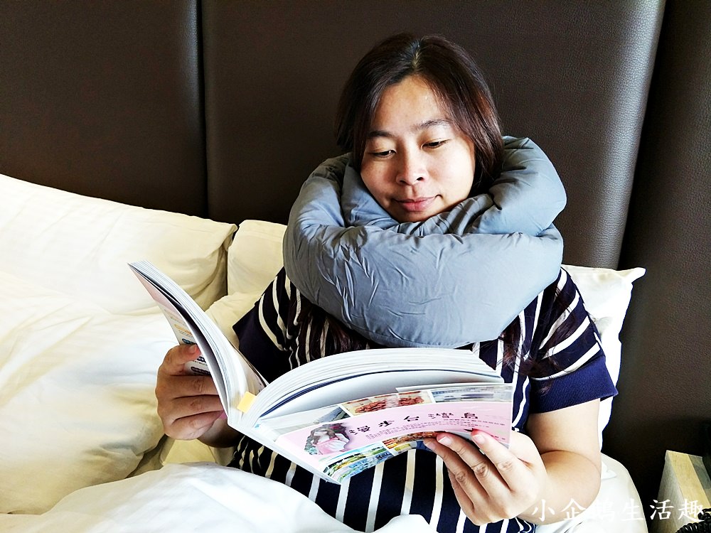 旅遊好物｜INFINITY PILLOW 多功能百變頸枕 出國、辦公室、旅遊必備