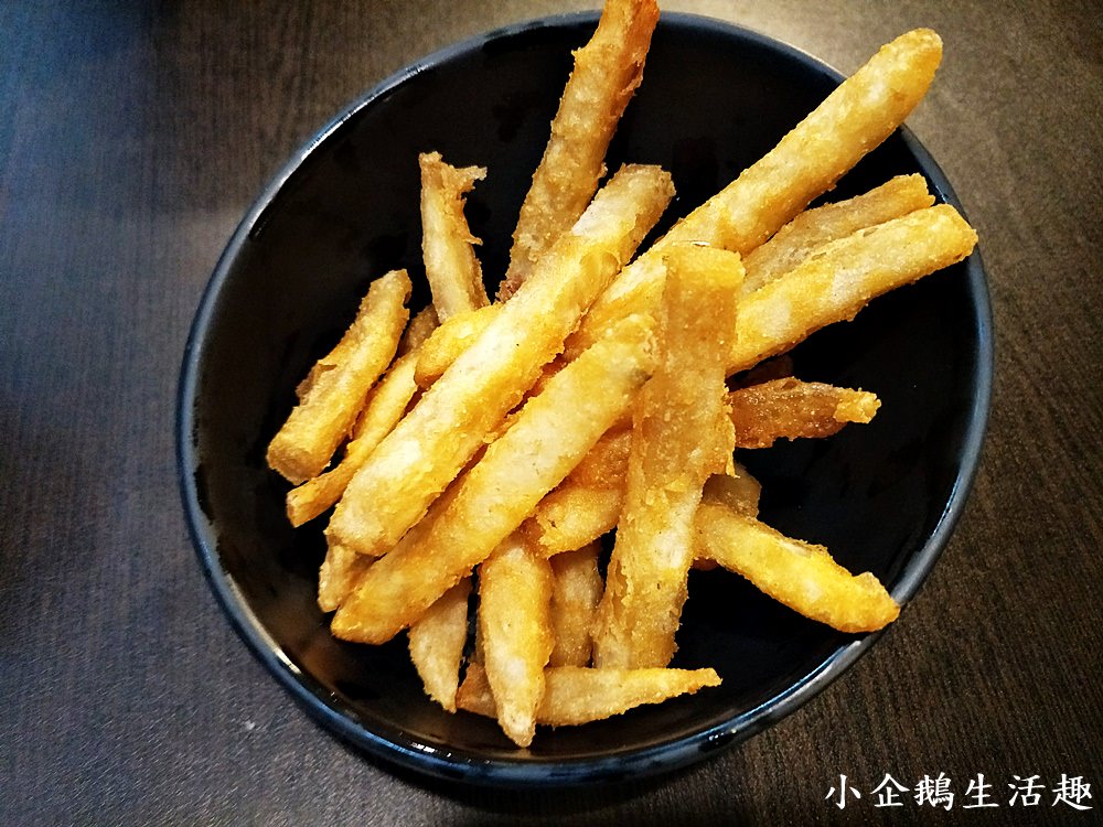 彰化美食。ㄨ麻尹日式蓋飯｜(文內贈獎)CP值破表的霸氣ㄨ魔爪肋排 超威的煎烤原塊牛定食 份量大又平價美味