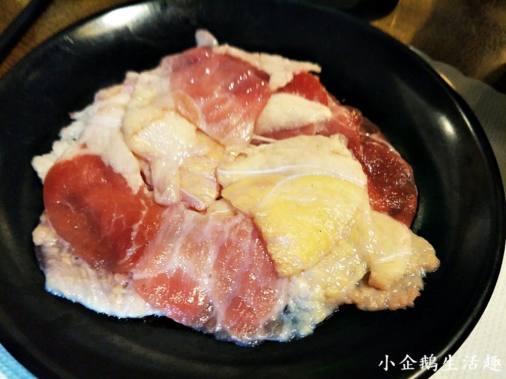 府中站美食｜全台唯一溫體牛吃到飽 溫體牛肉火鍋-京宴屋 近板橋捷運府中站