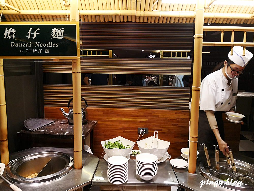 高雄住宿｜康橋大飯店三多商圈館 24小時點心餅乾冰淇淋無限供應 近三多商圈