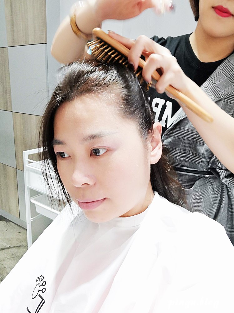 員林護髮推薦｜Li Light 髮妝沙龍 法國KEUNE肯葳專業護髮 VIP打造個人頂級護髮