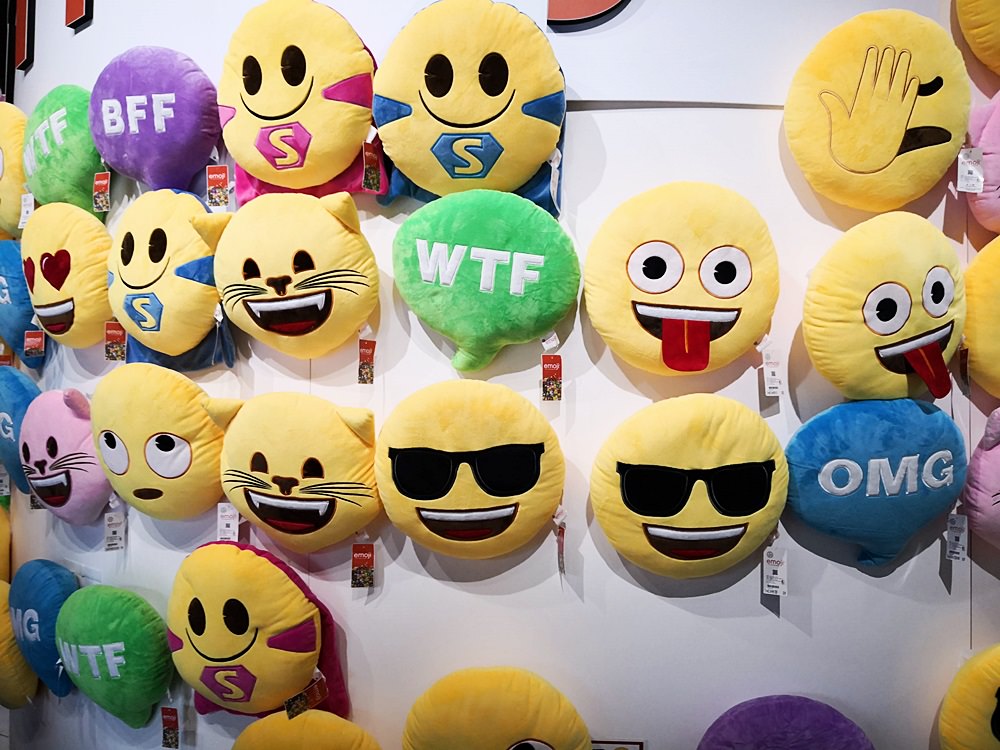 2019高雄展覽｜emoji表情符號放暑假 免費入場 表情符號球池超卡哇伊(2019/06/08~09/18)