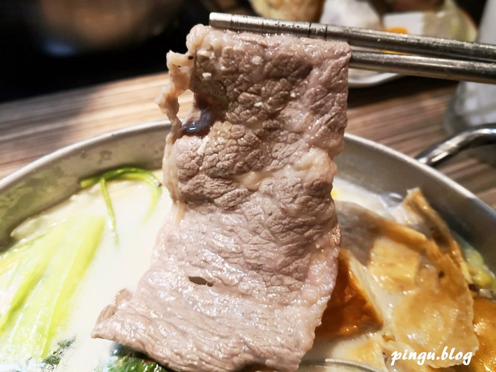 員林美食｜火鍋世家 霸氣龍蝦 高質感肉品 冰淇淋飲品無限供應