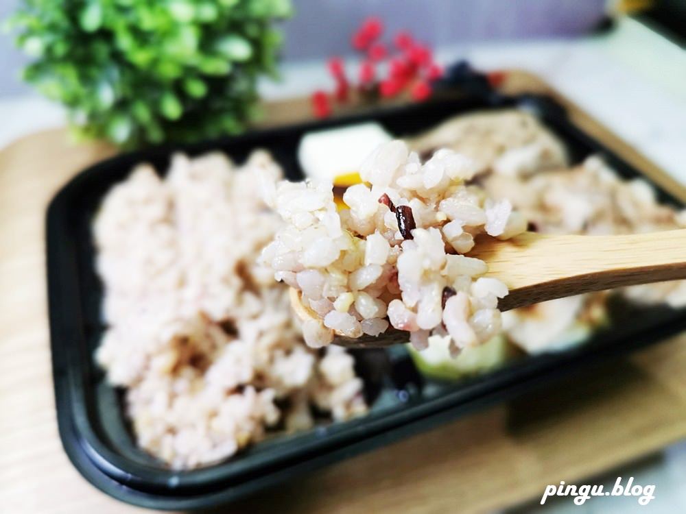 米藍餐盒販賣所｜彰化外帶美食 低醣低卡健康餐盒 吃出食材原汁原味