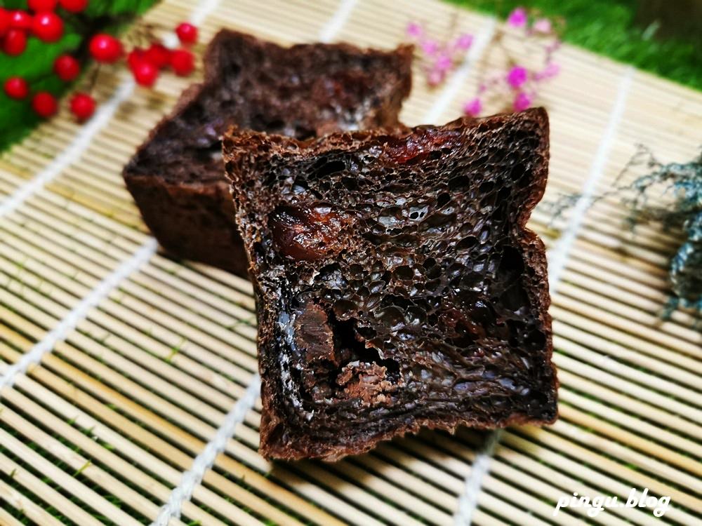 嘉義方塊土司 Cube Toast｜嘉義必吃美食 食尚玩家推薦 小巧方塊吐司內藏多種餡料