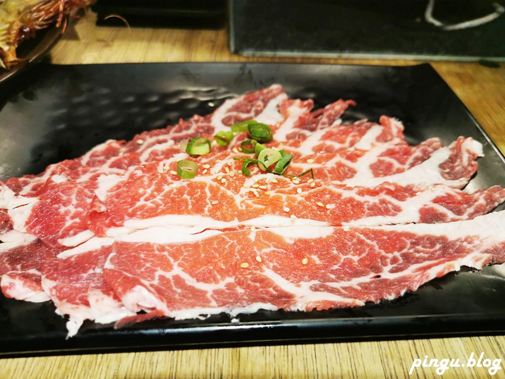 台北東區美食｜燒肉殿499元起70道料理吃到飽 和牛、牛舌、龍蝦、海陸雙霸吃到飽 699元起酒飲無限暢飲