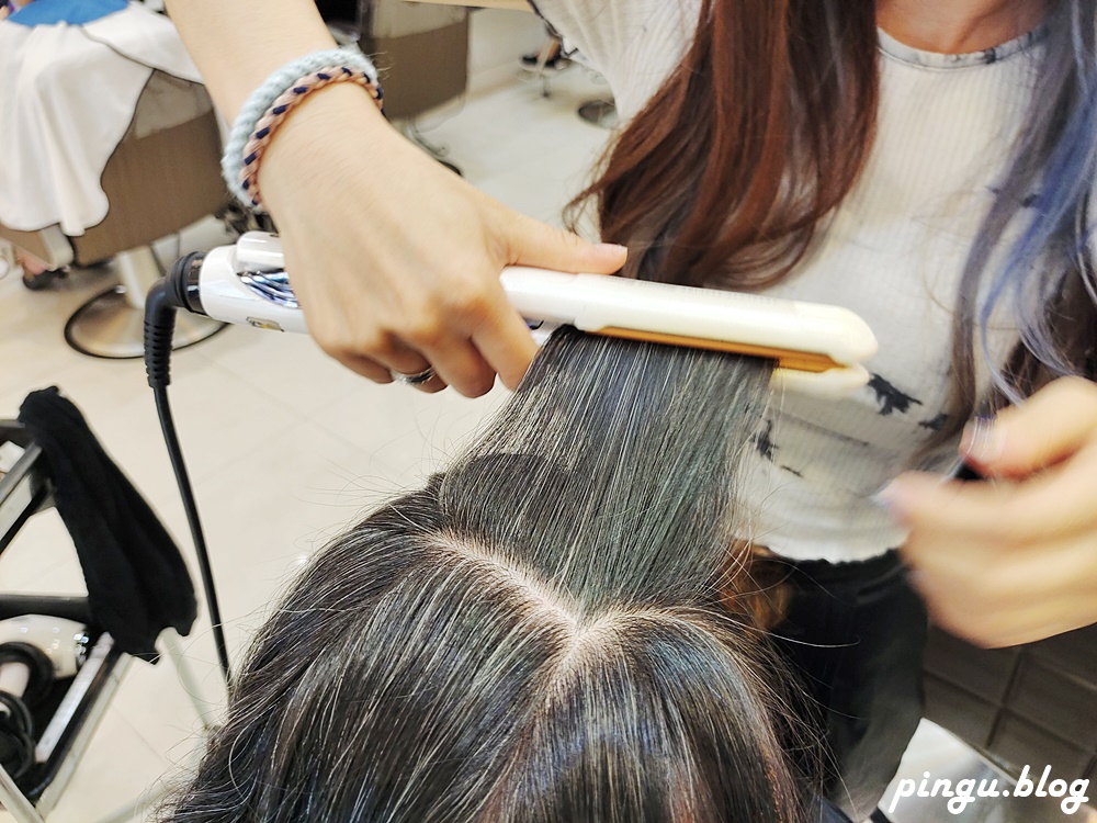 台中美髮推薦｜Happy Hair 大里店 設計師BAKA燙出夢寐以求的自然捲度征服小女人的心