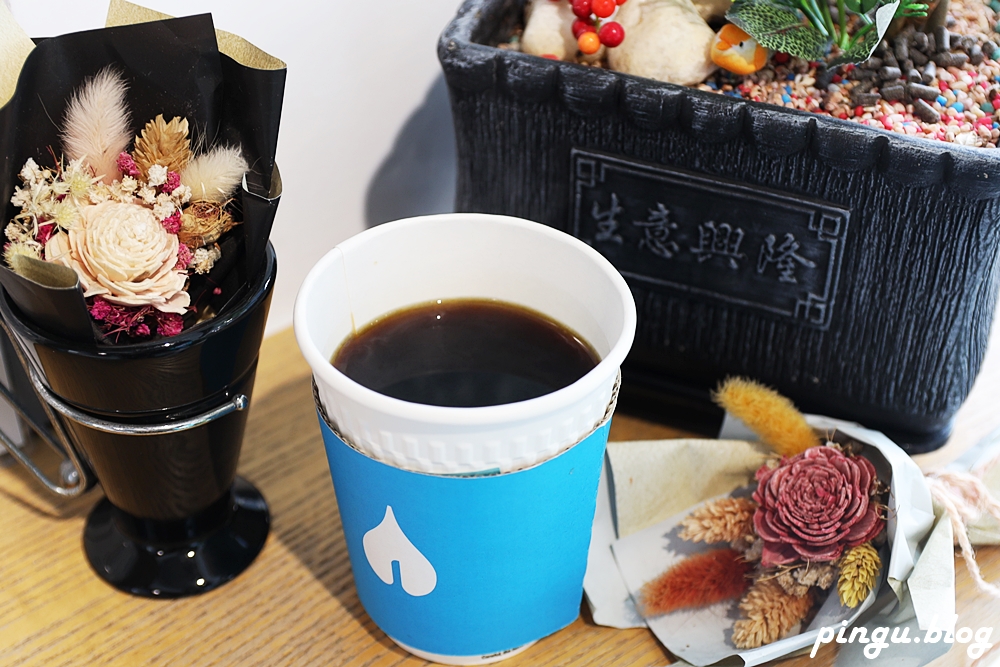上善26咖啡｜台南咖啡推薦 AI設定自動手沖冠軍參數 自動販賣機販售過濾咖啡包 露營的好選擇