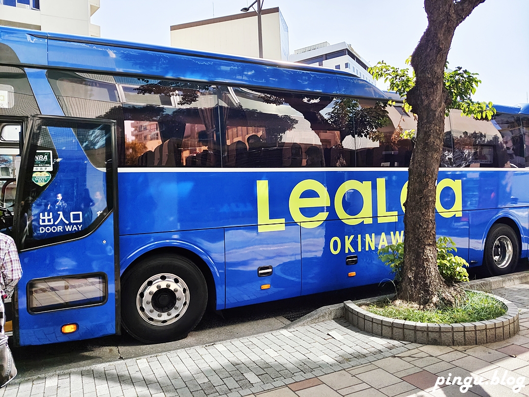 沖繩美國村觀光巴士｜不用自駕也能暢遊美國村 那霸市內往返美國村 LeaLea OKINAWA 接駁巴士