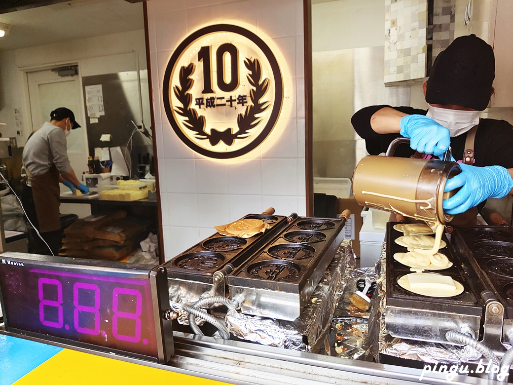 沖繩國際通10円パン｜跟著日本流行走 10元麵包鯛魚燒 滿滿的起司會牽絲