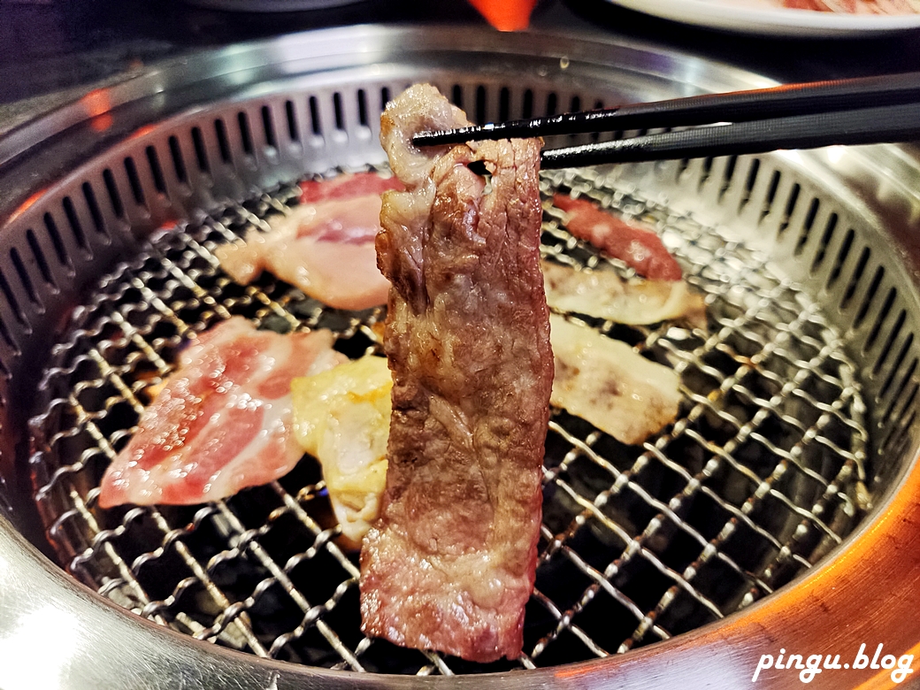 墨妃家京品燒肉｜4.6星宮廷風燒肉店 免費宮廷服體驗 台中中式燒肉推薦