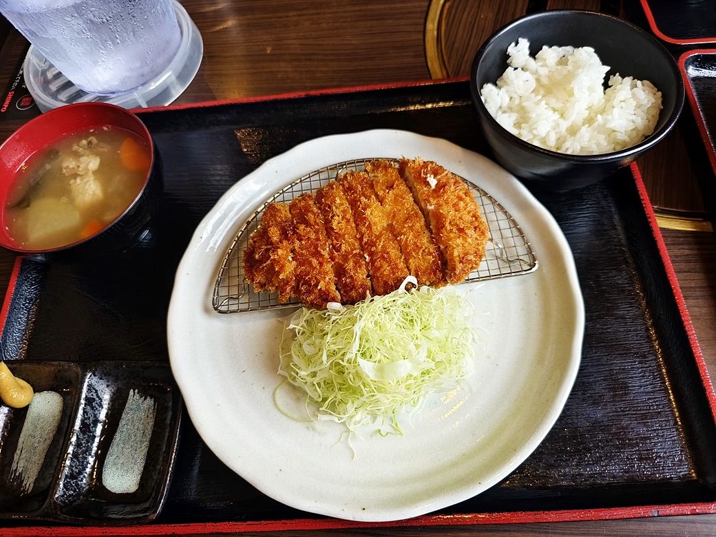 沖繩美食｜燒肉乃我那霸本店 午餐定食晚餐燒肉吃到飽 不能錯過的燒肉美食