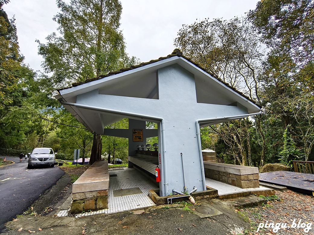 蟬說：溪頭生態露營區｜體驗自搭帳的樂趣 棧板營地、露營車、廂型車露 (優惠碼：XTKL7asb)