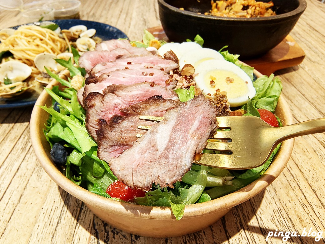 雅聞峇里海岸觀光工廠｜雲林斗六親子景點 峇里島茅草屋沙灘南洋風情 玫瑰季浪漫打卡景點