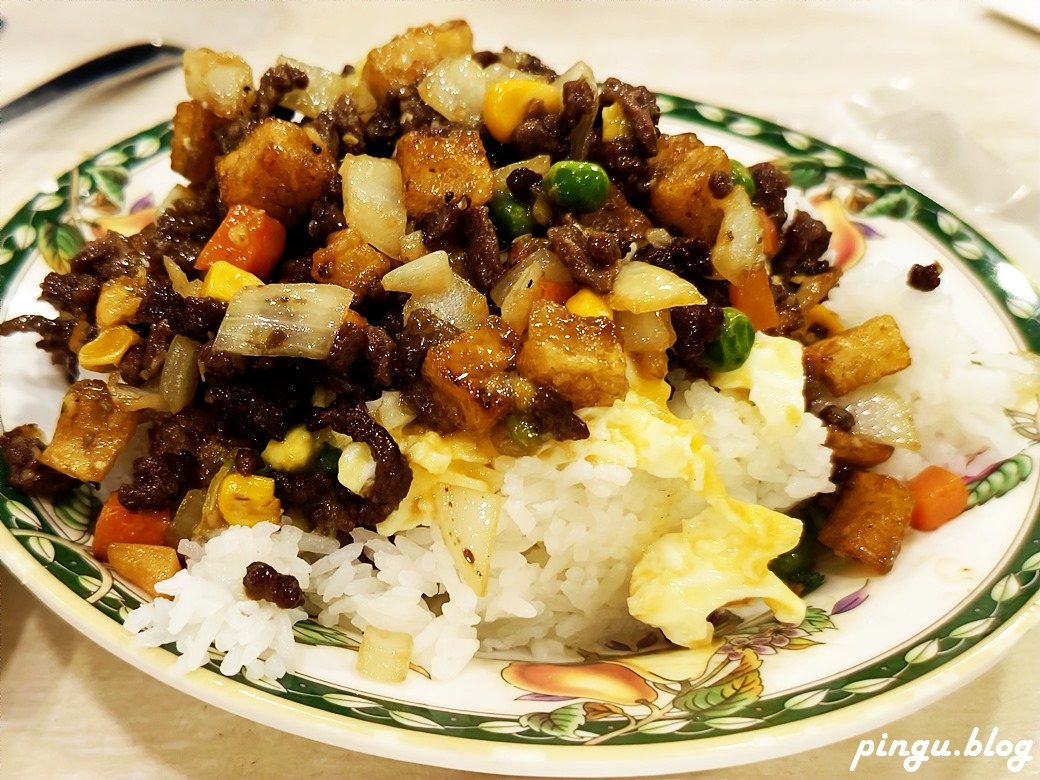 澳門美食｜喜蓮咖啡 澳門氹仔舊城區美食 在地人都排隊的港式茶餐廳