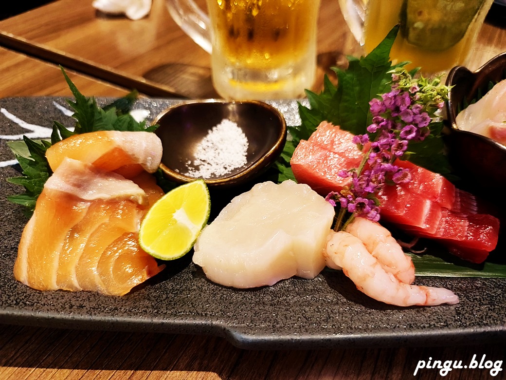 沖繩美食｜蝦夷前壽司 鮭魚卵蓋飯 沖繩國際通屋台村必吃美食