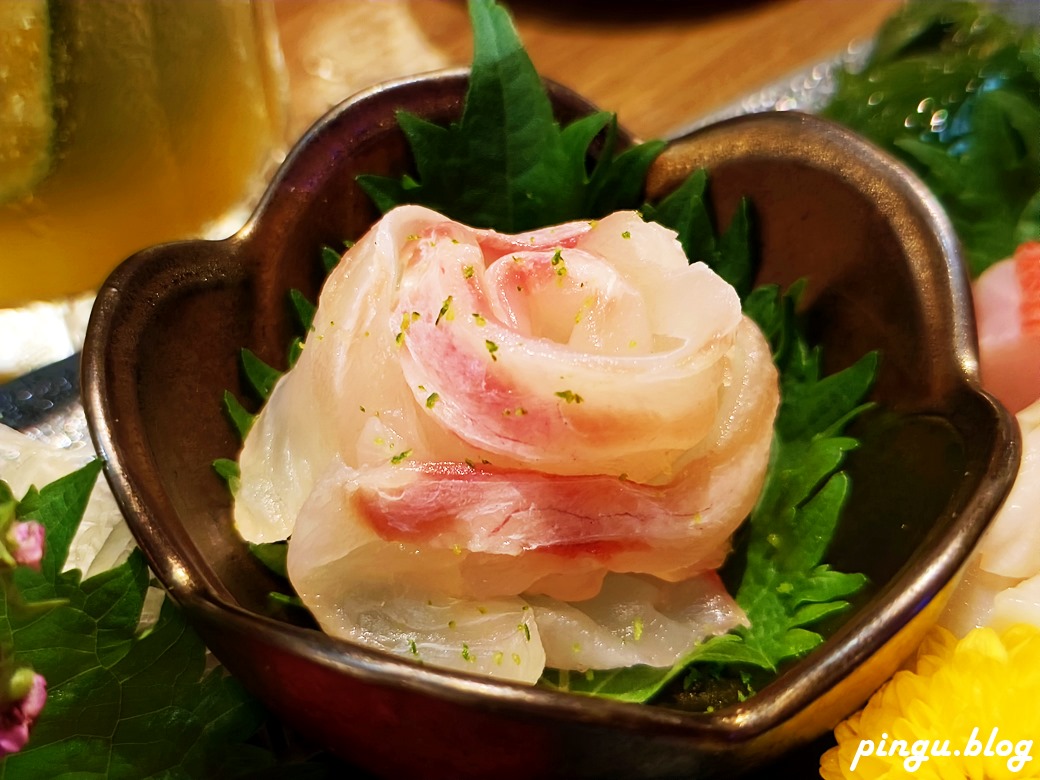 沖繩美食｜蝦夷前壽司 鮭魚卵蓋飯 沖繩國際通屋台村必吃美食