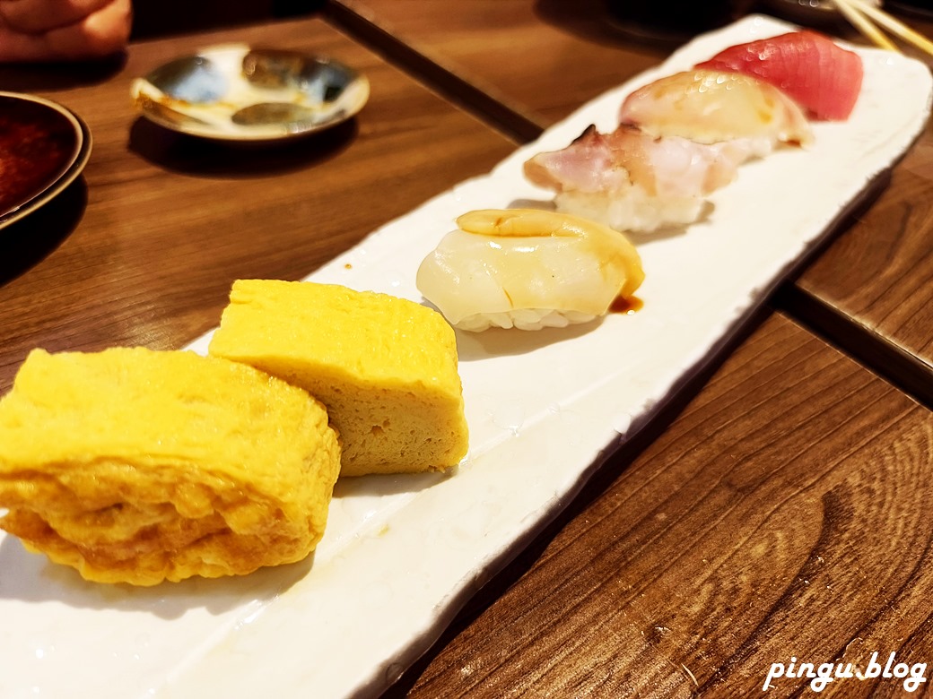 沖繩美食｜蝦夷前壽司 鮭魚卵蓋飯 沖繩國際通屋台村必吃美食