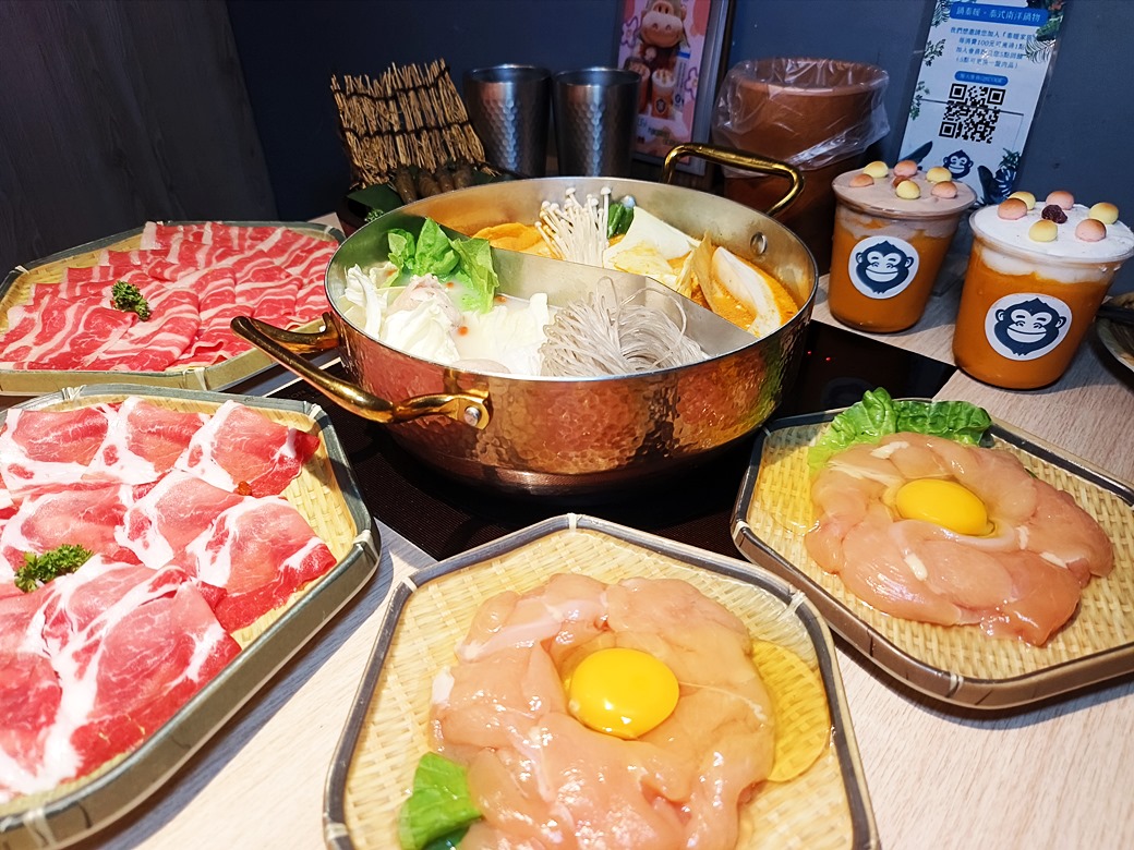 鍋泰暖｜員林最強泰式鍋物 火鍋控必朝聖 叻沙、肉骨茶湯底超濃郁 還有爆漿蝦球等你來試！