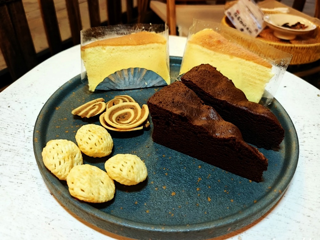 蟬說：暖硫｜台北陽明山豪華露營 圍爐煮茶及DIY泡湯體驗 帳棚內獨立衛浴 一泊二食享受山中的寧靜