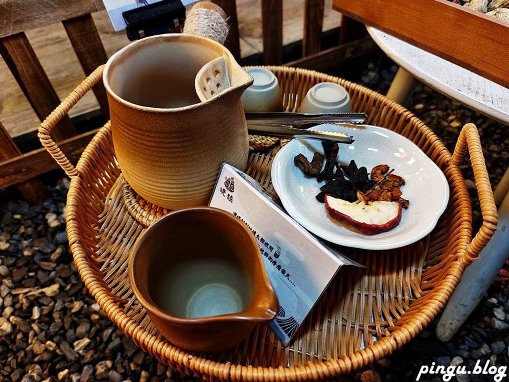 蟬說：暖硫｜台北陽明山豪華露營 圍爐煮茶及DIY泡湯體驗 帳棚內獨立衛浴 一泊二食享受山中的寧靜