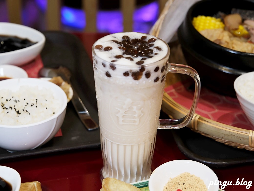 台中有春茶館大墩店｜復古潮流的新式茶館 銅板點心及古早味餐點 超適合三五好友聊天聚會