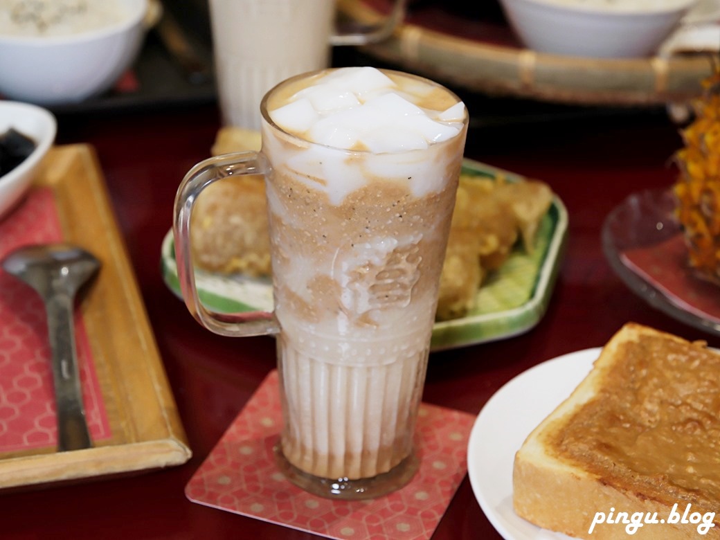 台中有春茶館大墩店｜復古潮流的新式茶館 銅板點心及古早味餐點 超適合三五好友聊天聚會