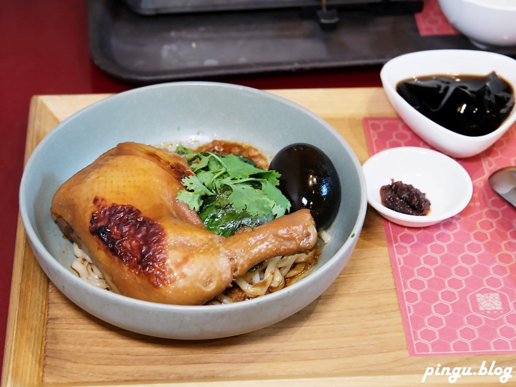 台中有春茶館大墩店｜復古潮流的新式茶館 銅板點心及古早味餐點 超適合三五好友聊天聚會