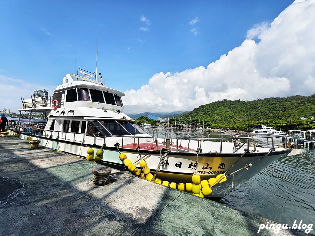 宜蘭賞鯨龜山島半日遊｜海豚共舞 環繞龜山島 登島探秘 三合一的海上奇幻旅程
