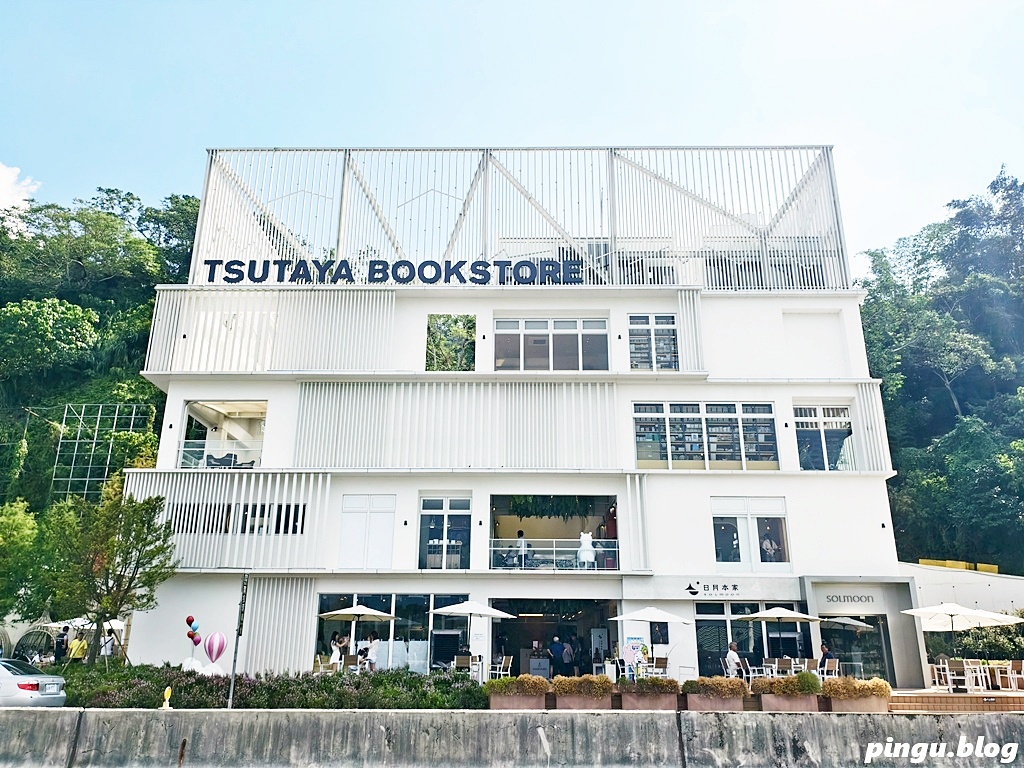 日月町複合商場|南投埔里全新純白生活聚落,書香、咖啡、餐車美食地圖 日月町複合商場|南投埔里全新純白生活聚落,書香、咖啡、餐車美食地圖