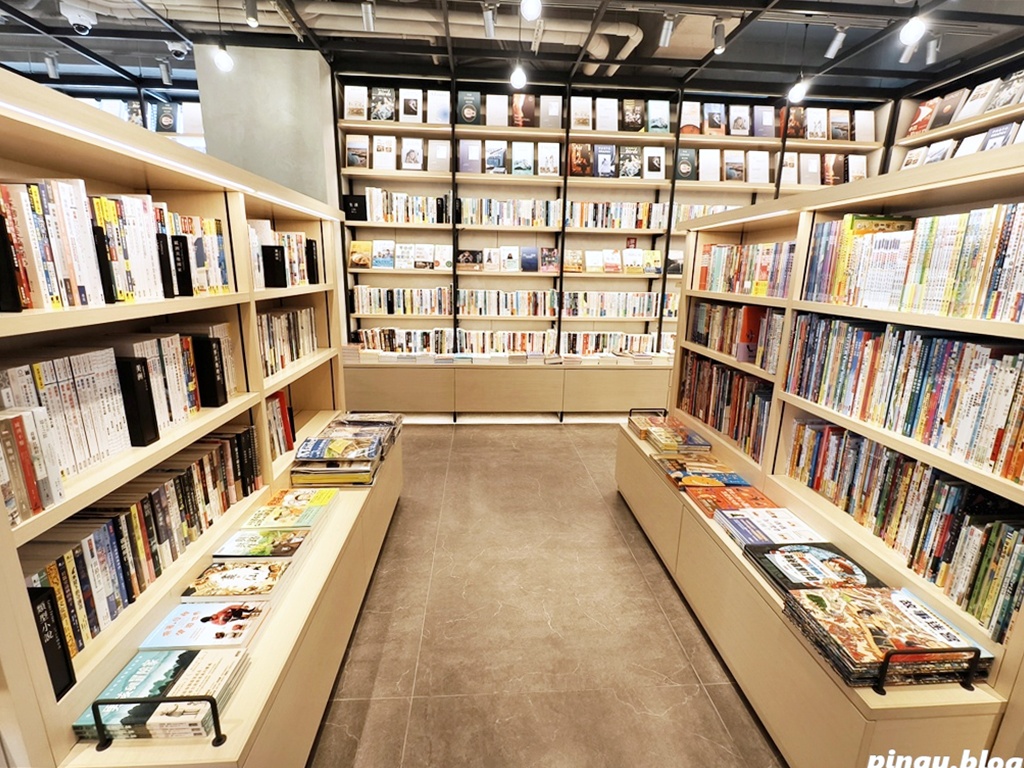 日月町複合商場|南投埔里全新純白生活聚落,書香、咖啡、餐車美食地圖 日月町複合商場|南投埔里全新純白生活聚落,書香、咖啡、餐車美食地圖