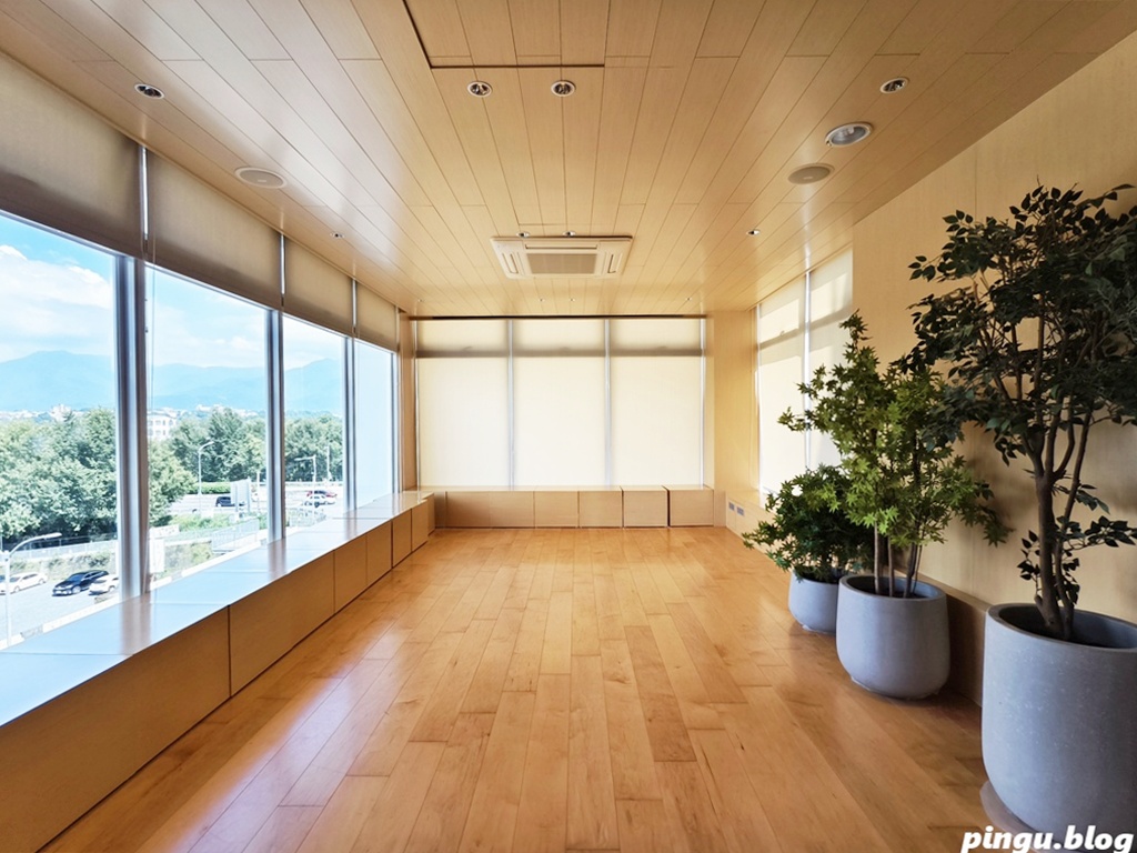 日月町複合商場|南投埔里全新純白生活聚落,書香、咖啡、餐車美食地圖 日月町複合商場|南投埔里全新純白生活聚落,書香、咖啡、餐車美食地圖