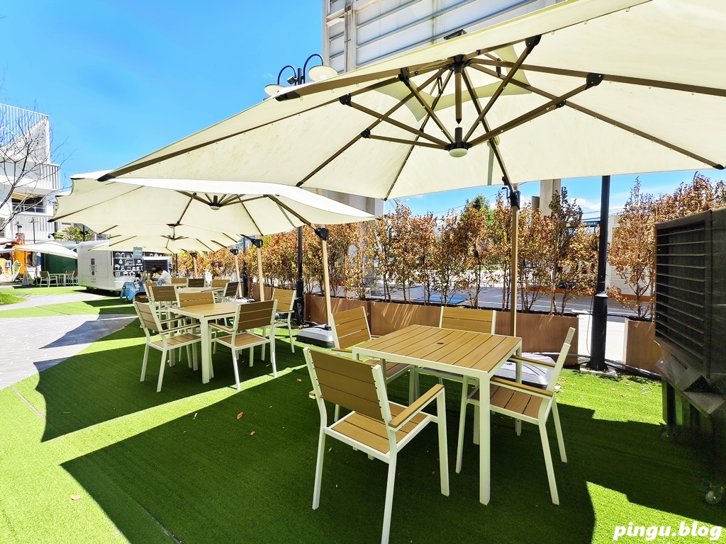 日月町複合商場|南投埔里全新純白生活聚落,書香、咖啡、餐車美食地圖 日月町複合商場|南投埔里全新純白生活聚落,書香、咖啡、餐車美食地圖