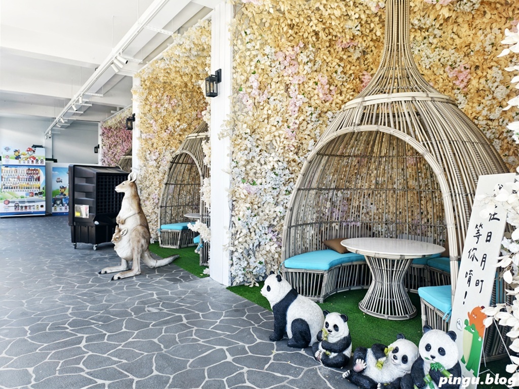 日月町複合商場|南投埔里全新純白生活聚落,書香、咖啡、餐車美食地圖 日月町複合商場|南投埔里全新純白生活聚落,書香、咖啡、餐車美食地圖