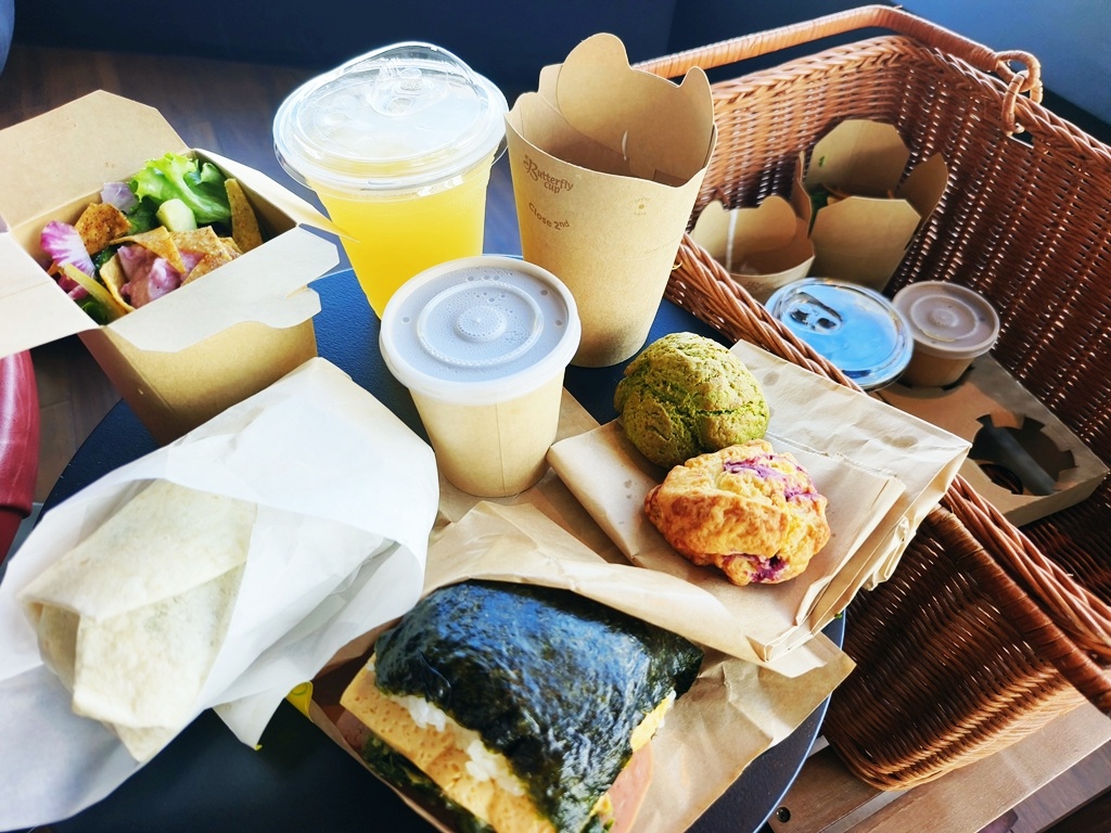 STORYLINE 瀬長島｜沖繩瀨長島住宿絕佳選擇 酒品無限暢飲欣賞飛機起降