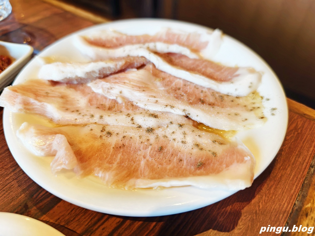 北谷龍燒肉｜沖繩燒肉吃到飽 黑毛和牛/阿古豬一次滿足 距離美國村只要10分鐘