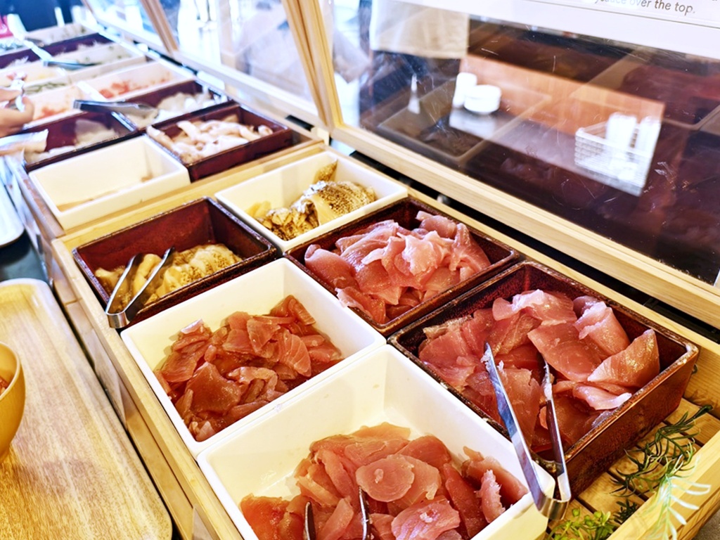 Vessel花苑沖繩飯店｜美國村海景第一排 18歲以下免費入住 早餐豐盛又有海景大浴場太享受～