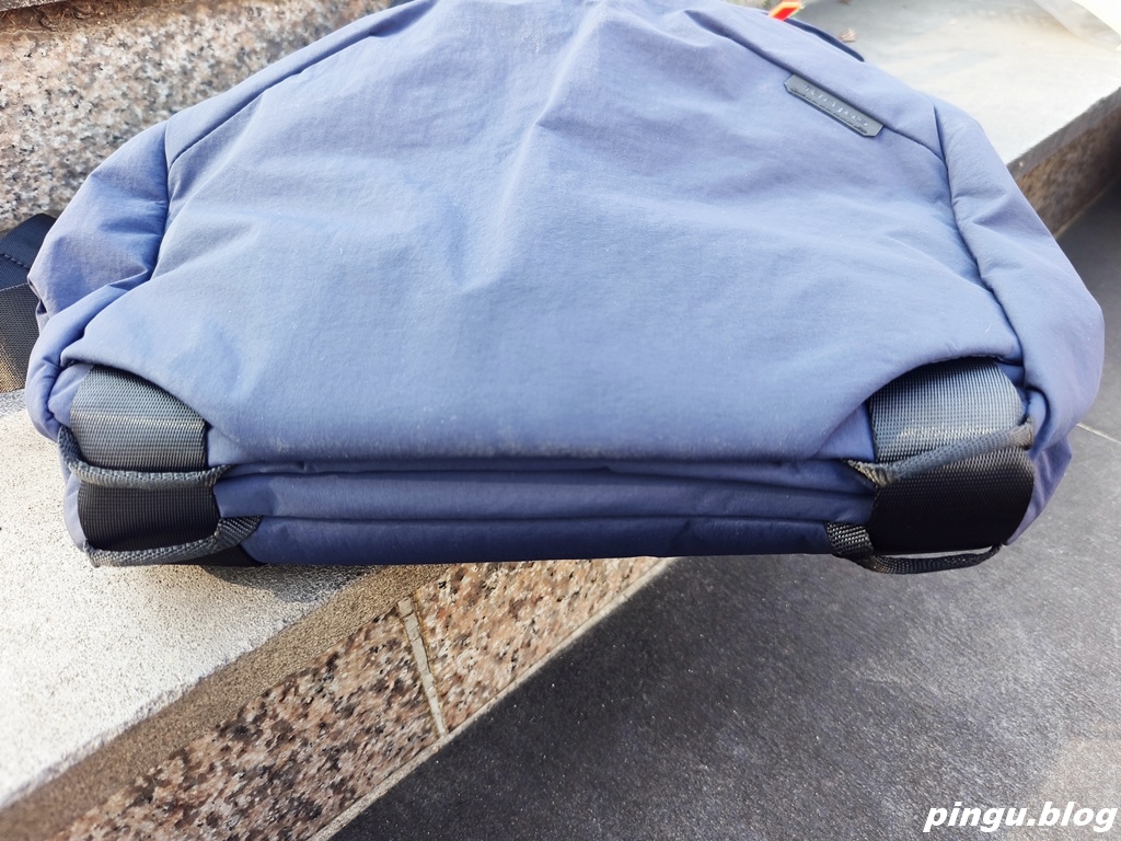 Targus電腦包｜16” Terra 3-in-1 Totepack - Blue 時尚與機能一次滿足 手提/斜背/後背三合一包款