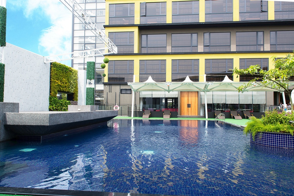 嘉義樂億皇家渡假飯店|超狂專案又來啦!四人家庭房一泊一食只要 $2980 起、再送超多贈品!! 嘉義樂億皇家渡假飯店|超狂專案又來啦!四人家庭房一泊一食只要 $2980 起、再送超多贈品!!