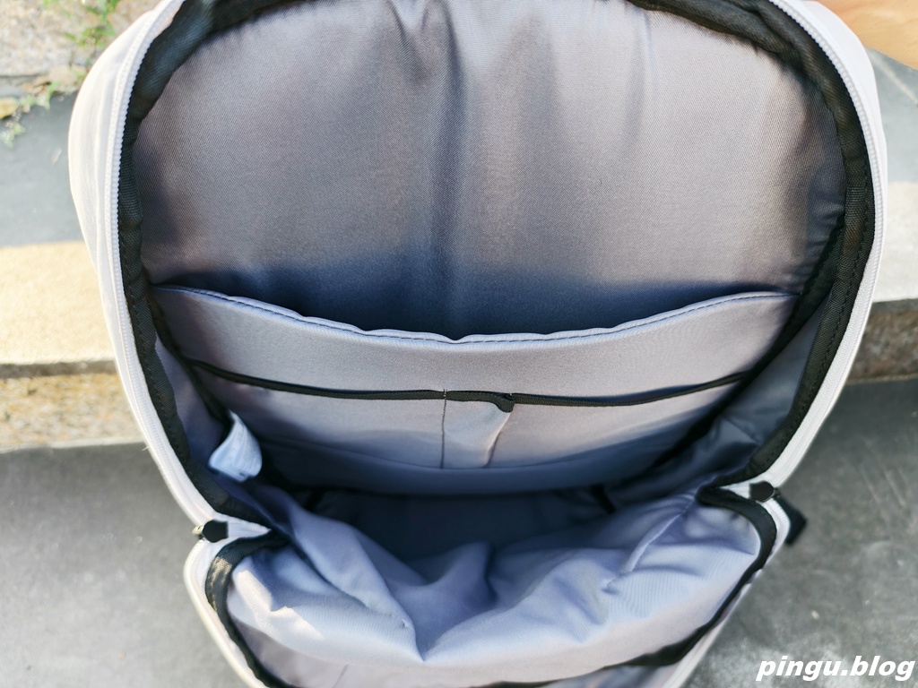 Targus電腦包|16” Terra Compact Backpack 輕款防盜休閒電腦包 Targus電腦包|16” Terra Compact Backpack 輕款防盜休閒電腦包