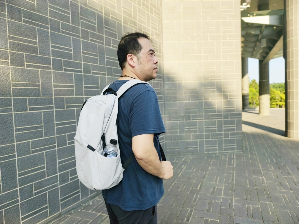 Targus電腦包|16” Terra Compact Backpack 輕款防盜休閒電腦包 Targus電腦包|16” Terra Compact Backpack 輕款防盜休閒電腦包