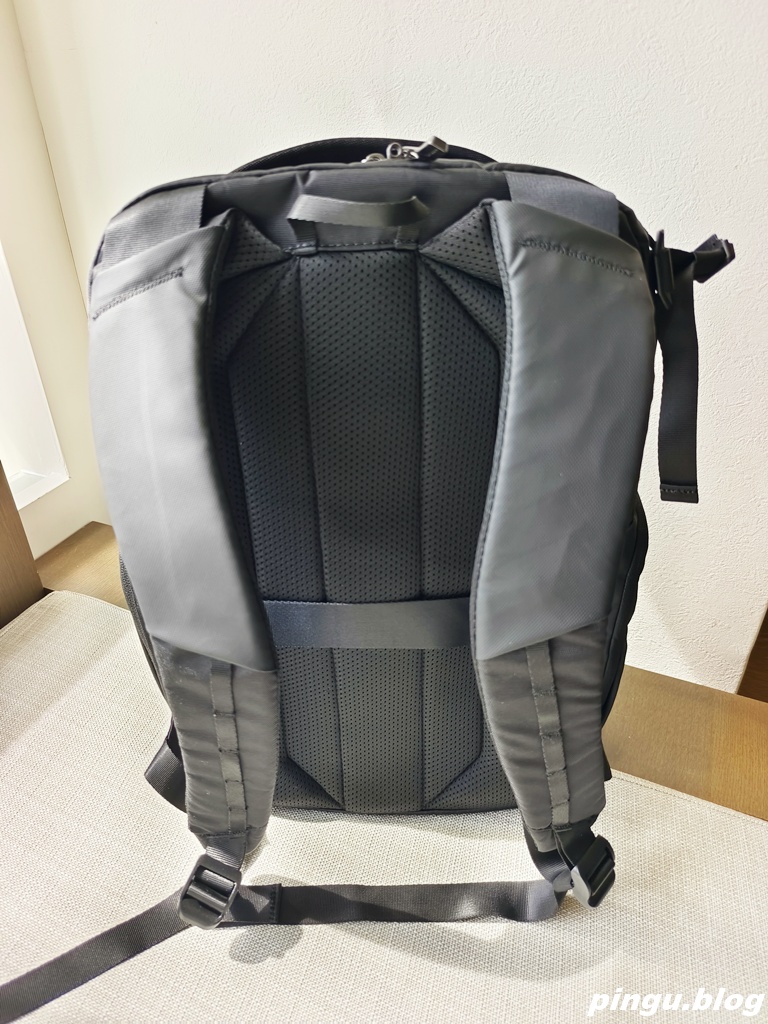 Targus電腦包｜16” Pro-Tek® Tech Backpack 分隔、保護、背負舒適三者一次到位