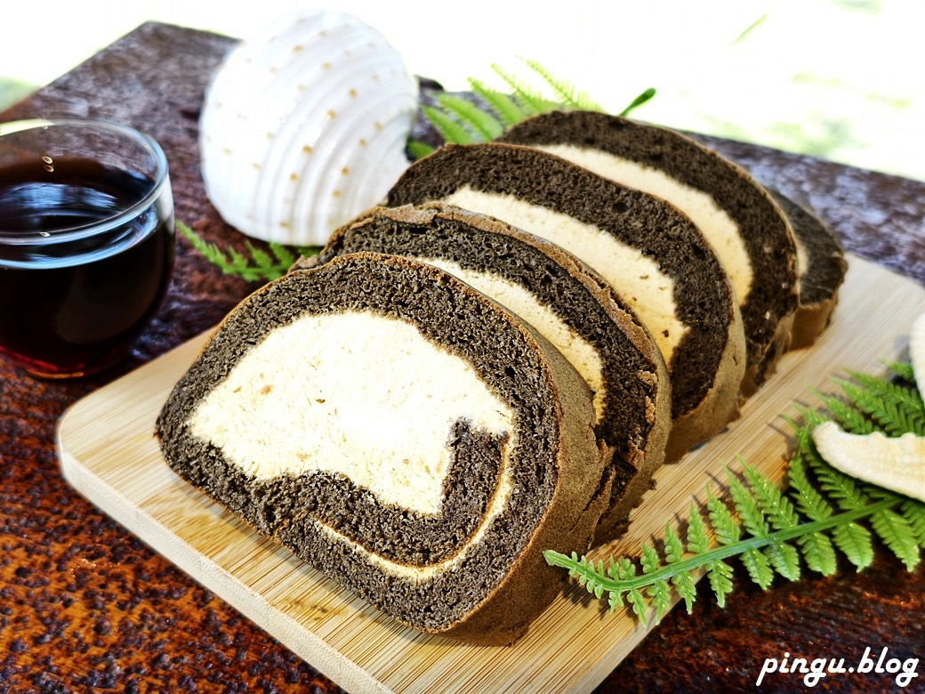 MT甜新品|焦糖香蕉焙茶生乳捲 層層堆疊的成熟系甜點 從焙茶到焦糖的完美平衡 MT甜新品|焦糖香蕉焙茶生乳捲 層層堆疊的成熟系甜點 從焙茶到焦糖的完美平衡