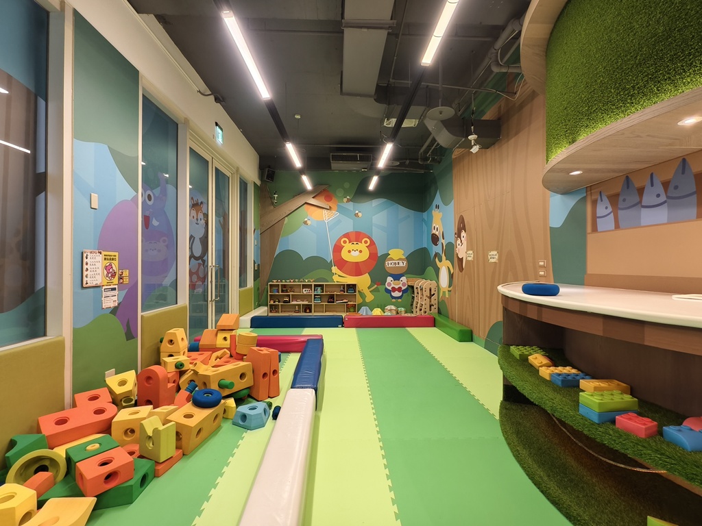 遊戲愛樂園台中米平方店|主題公園店 吃喝玩一站搞定的室內樂園 台中親子放電的好去處 遊戲愛樂園台中米平方店|主題公園店 吃喝玩一站搞定的室內樂園 台中親子放電的好去處